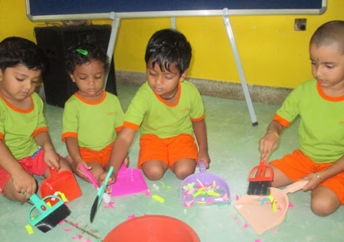 Apple Kids - Thirumullaivoyal