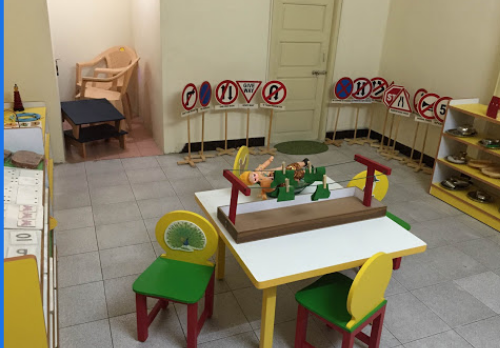 Creeping Buds Pre School - Adyar