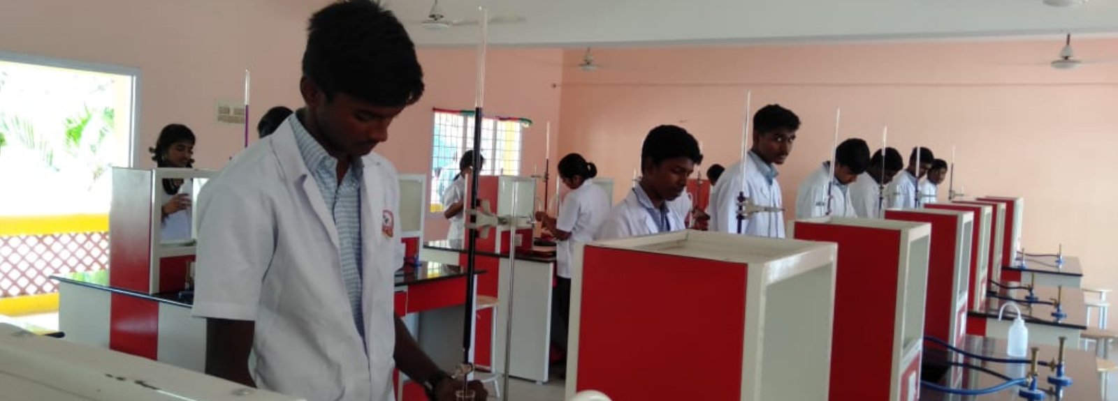 Pon Vidyashram School - Valasaravakkam