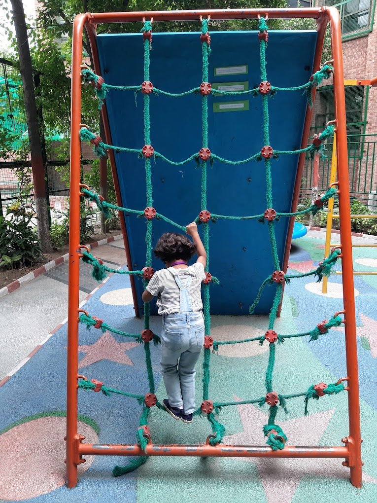 Ahlcon International School - Mayur Vihar Phase II