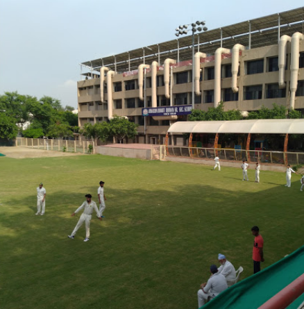 Arwachin Bharti Bhawan Senior Secondary School - Vivek Vihar