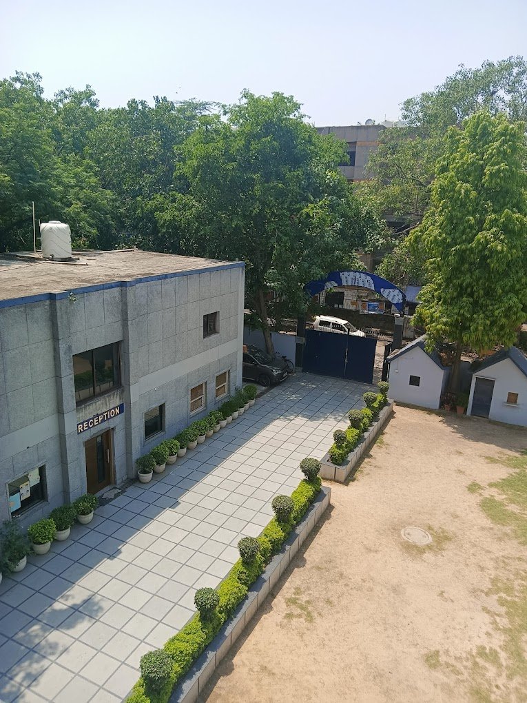 Bhai Joga Singh Public School - Karol Bagh