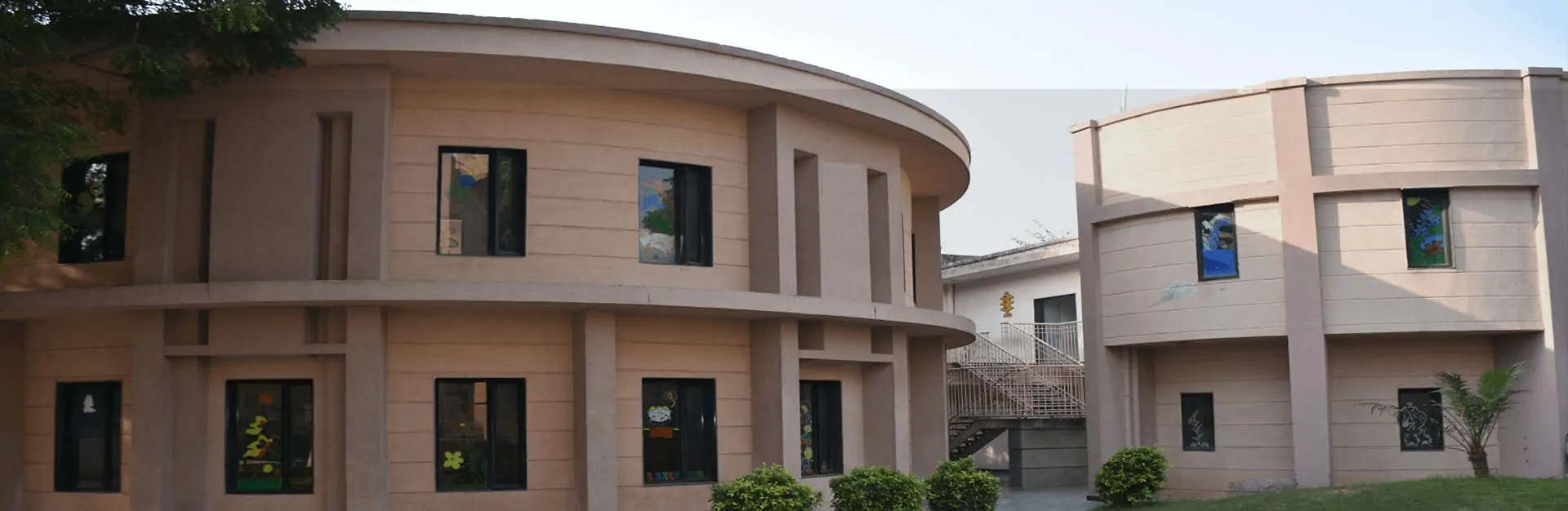 Colonel Satsangi s Kiran Memorial Public School - Sat Bari