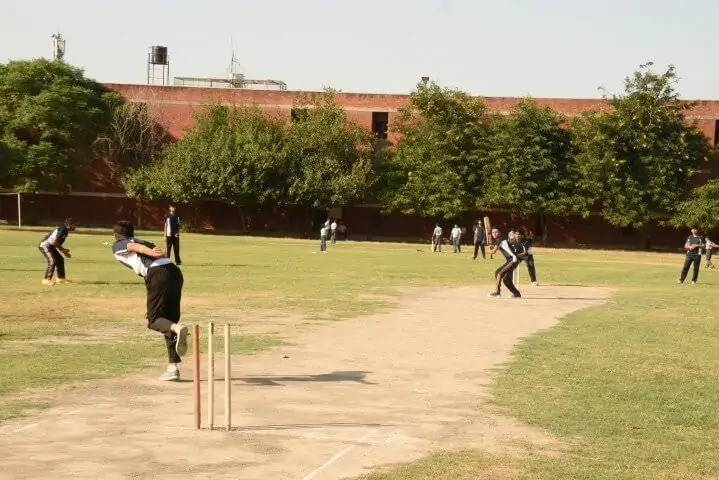 Colonel Satsangi s Kiran Memorial Public School - Sat Bari