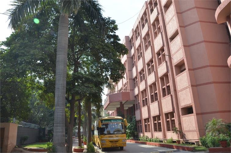 Greenway Modern School - Dilshad Garden