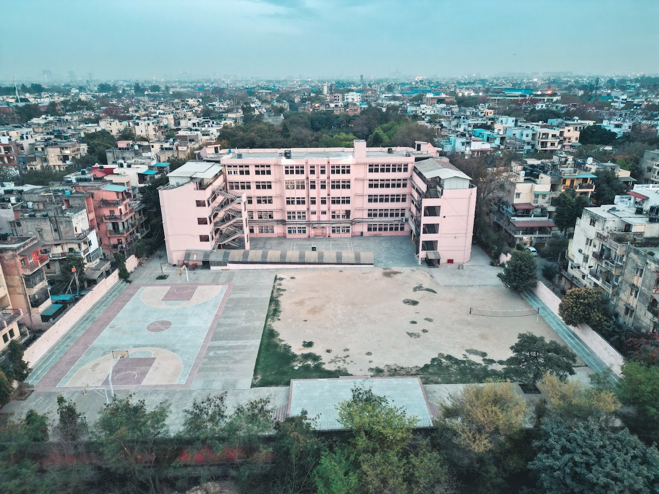 Greenway Modern School - Dilshad Garden
