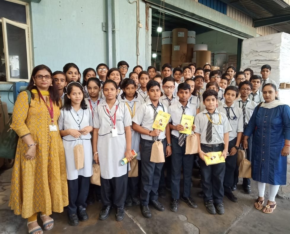 Hansraj Smarak Sr. Sec. School - Dilshad Garden
