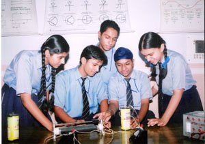 Hillwoods Academy School - Preet Vihar