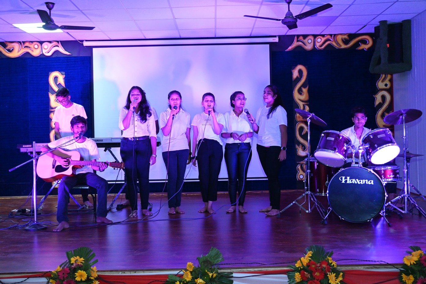 Queen Global International School - Dilshad Garden