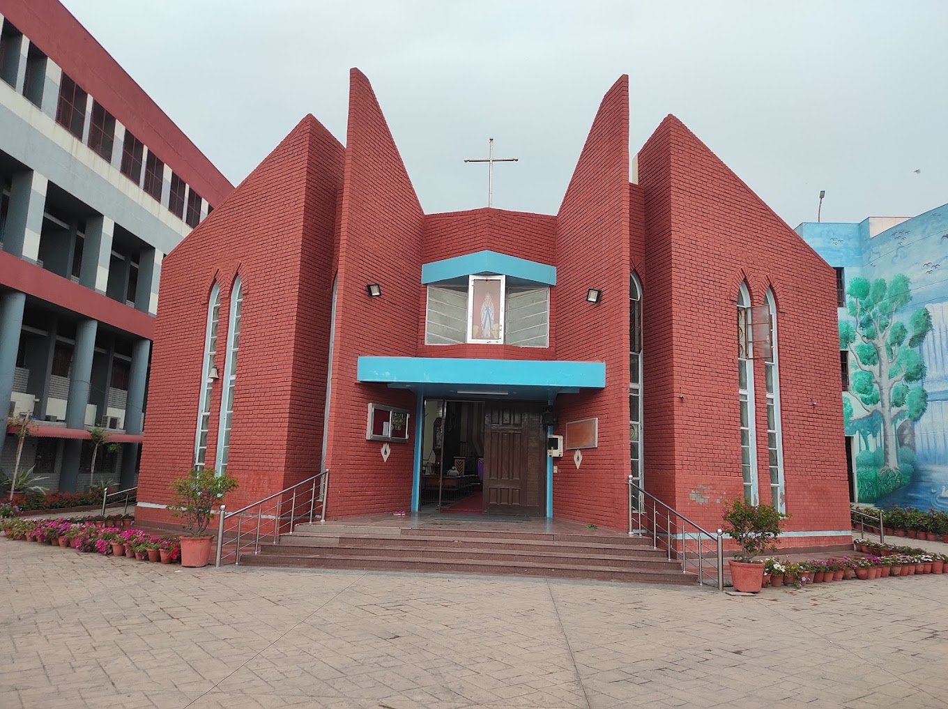 Rosary Senior Secondary School - Mukherjee Nagar