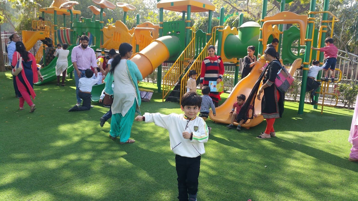 Rosary Senior Secondary School - Mukherjee Nagar