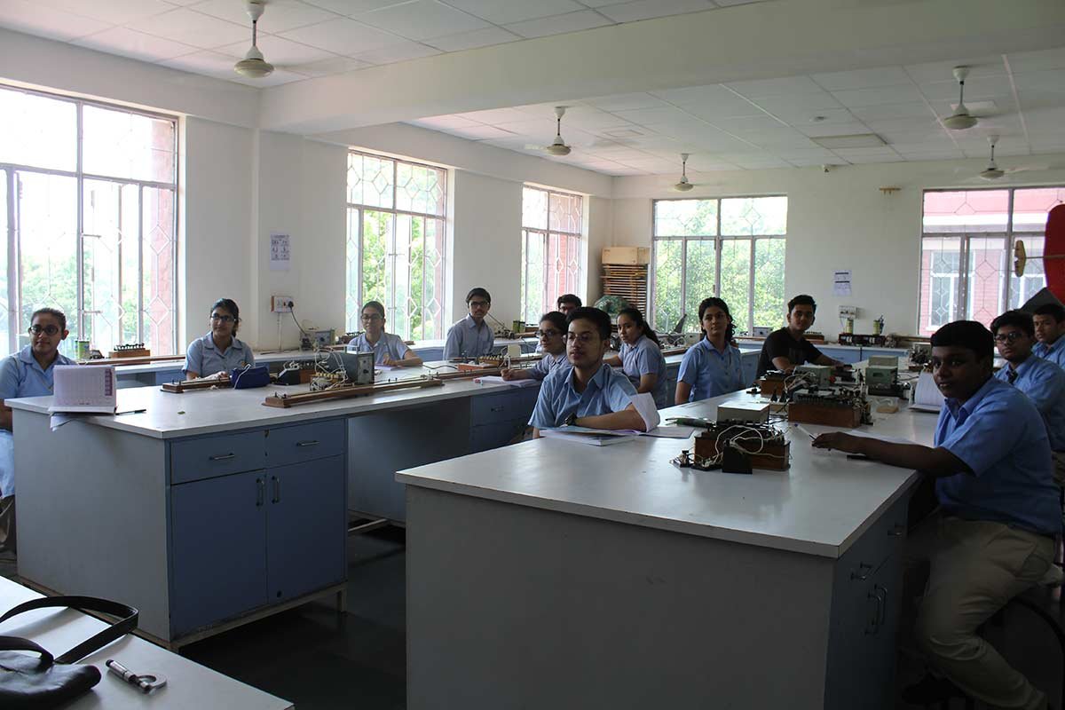 Salwan Public School - Mayur Vihar