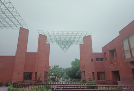 Sanskriti School - S Radhakrishna Marg