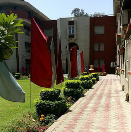 Springdales School - Dhaula Kuan
