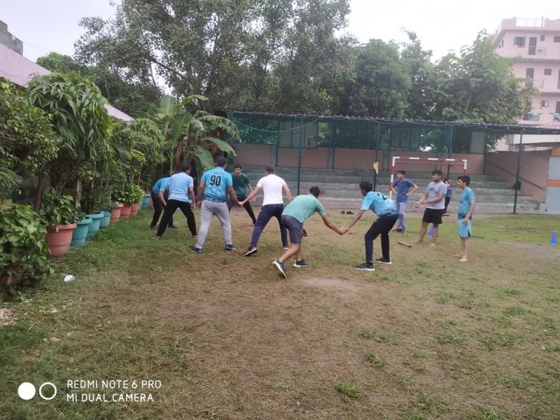 St Lawrence Public Sr Sec School - Dilshad Garden