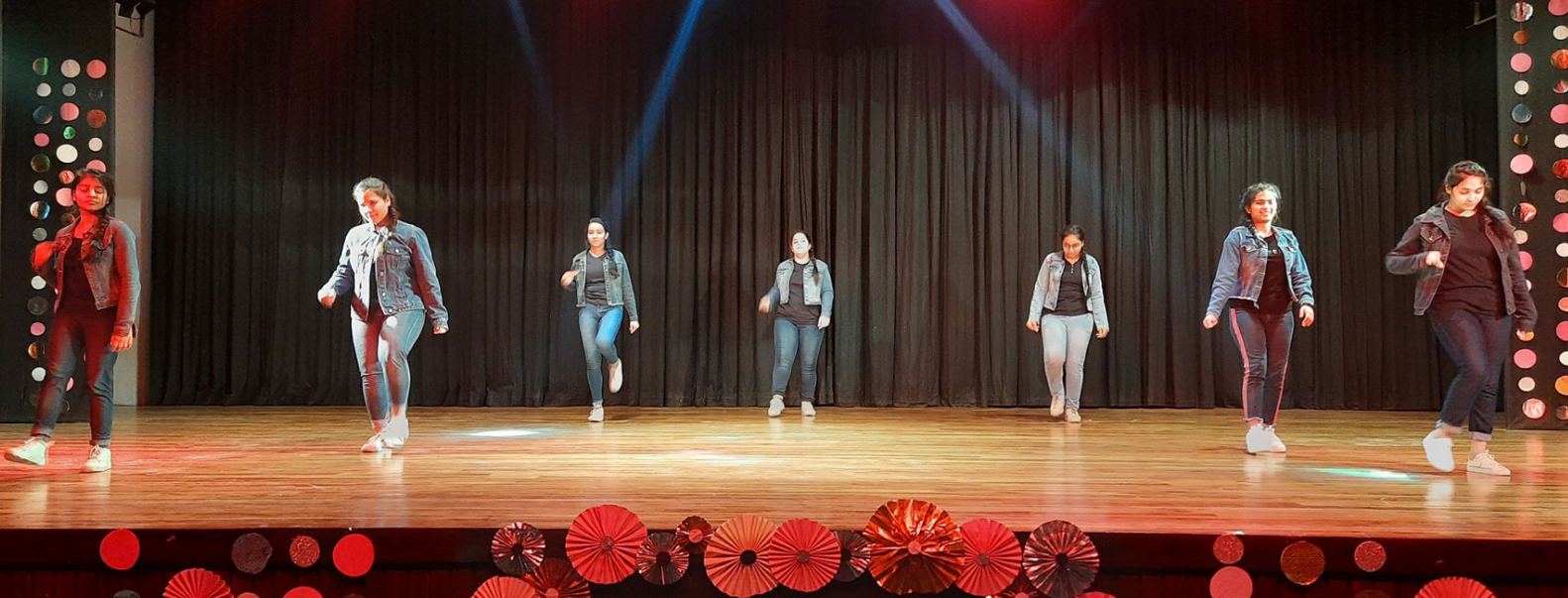 St. Mark's Girls Senior Secondary School - Paschim Vihar