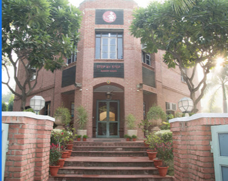 Step By Step Nursery School - Panchsheel Park