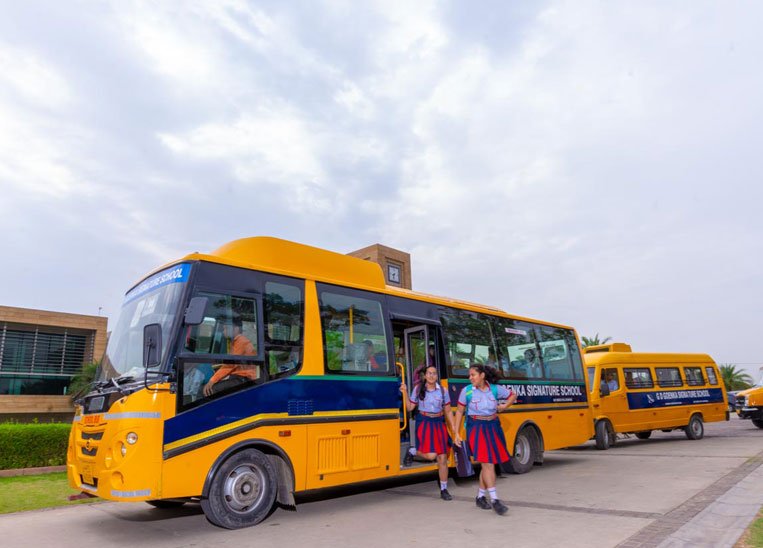 GD GOENKA SIGNATURE SCHOOL - Sector 33
