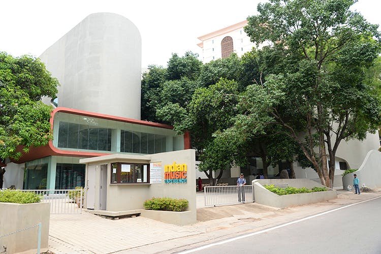 Nevon school - Budhera
