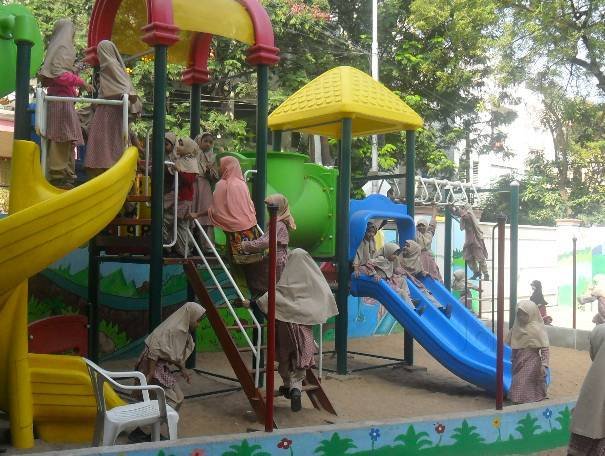 Ayesha Girls High School - Yousufguda