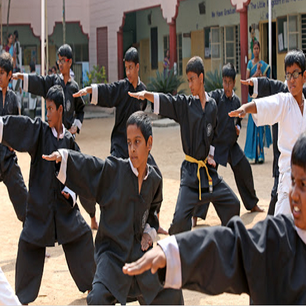 Hi Tech Modern High School - Bowenpally