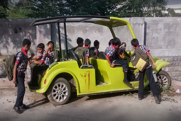 Ideal International School - Toli Chowki