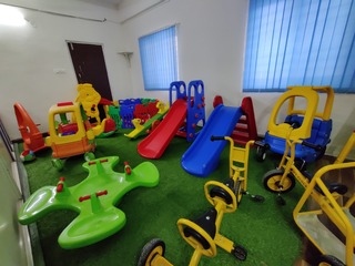 OAKTREE KIDZ International School - Chanda Nagar