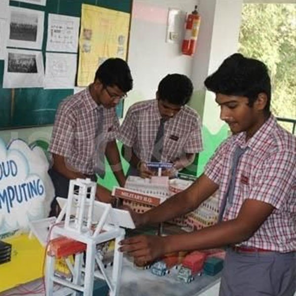 Oxford Grammar School - Himayatnagar