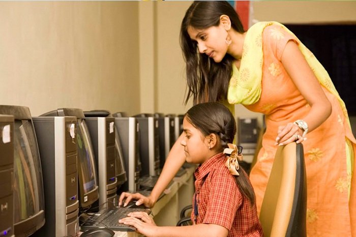 Sri Chaitanya Star Kids Premium School - Banjara Hills