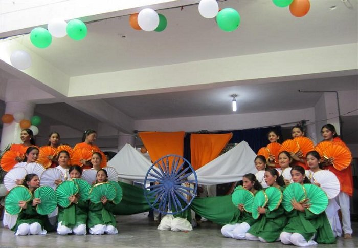 The Mother's Integral School - Adikmet