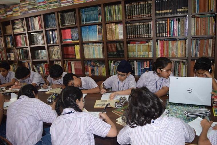Beacon High School - Khar West
