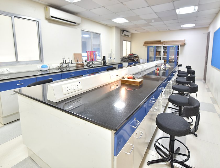 D Y Patil International School - Nerul