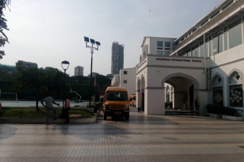 Edubridge International School - Khetwadi,Girgaon