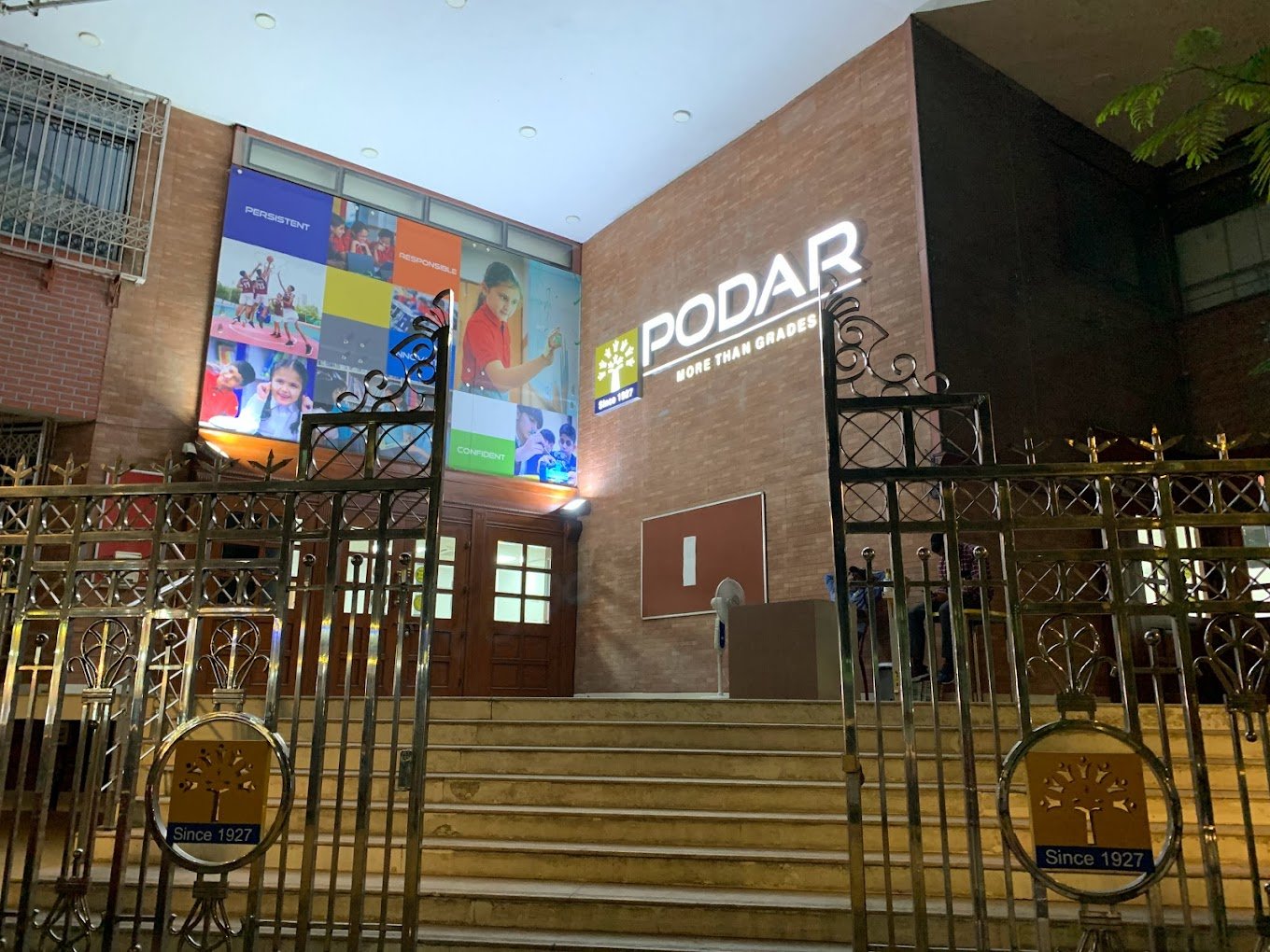 Podar International School (IB & Cambridge International) - Santacruz West