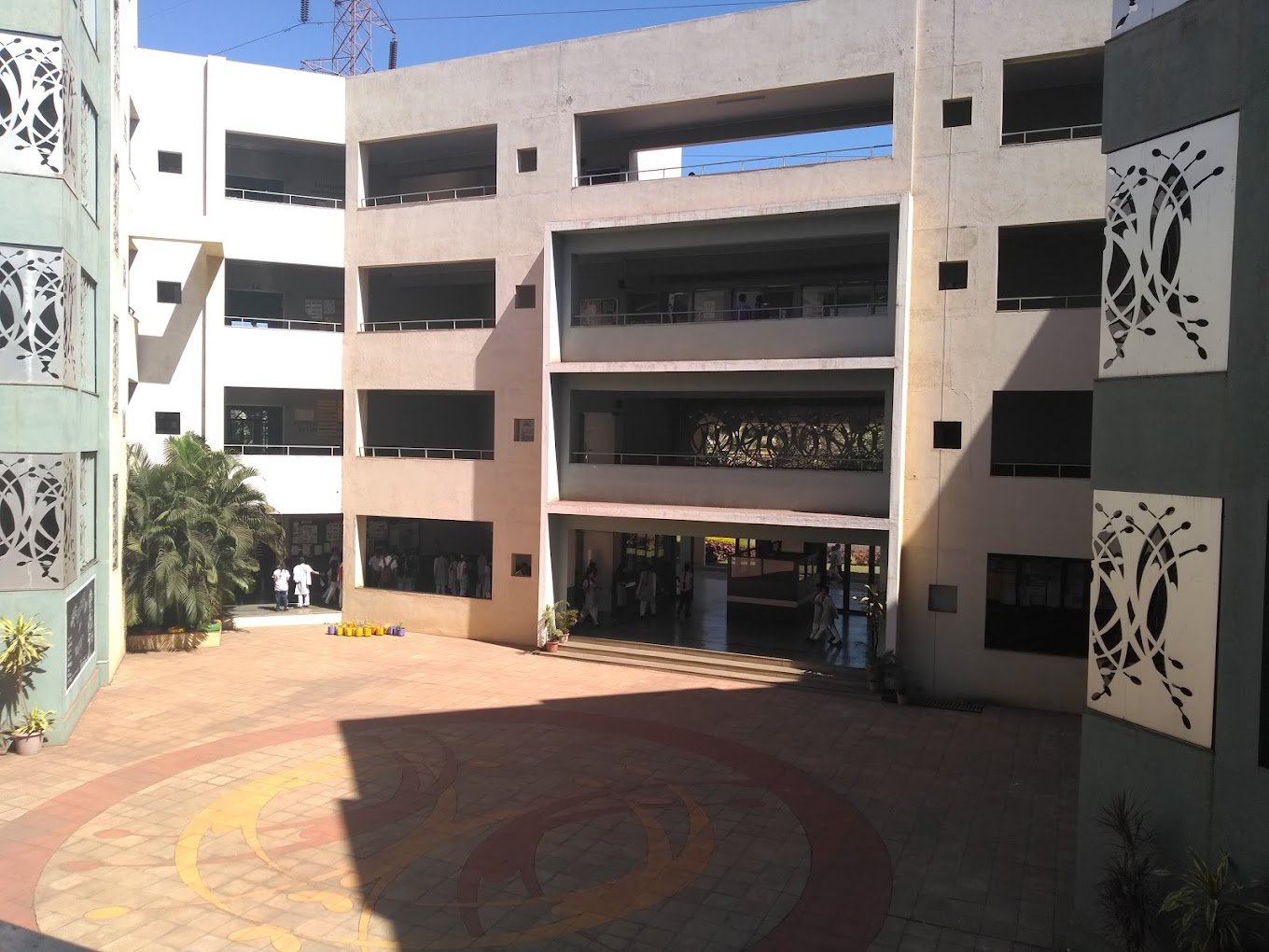 Vashi English High School - Vashi