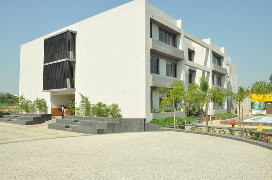 Viraj Shri Ram Centennial School - Boisar