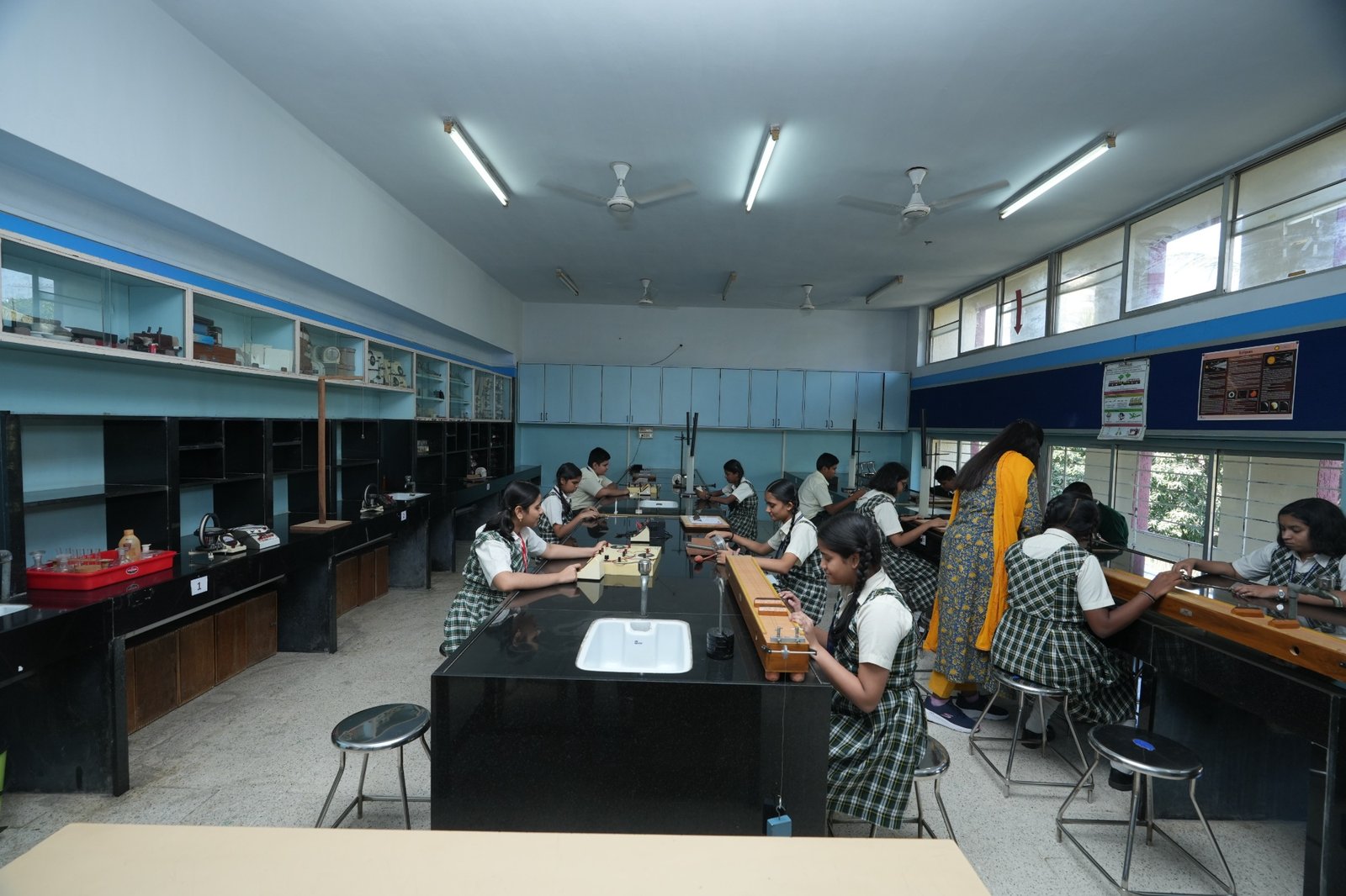 Yashodham High School - Mulund East